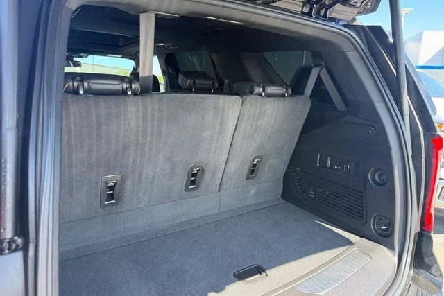 Used 2022 ONYX BLACK GMC AT4 image 28