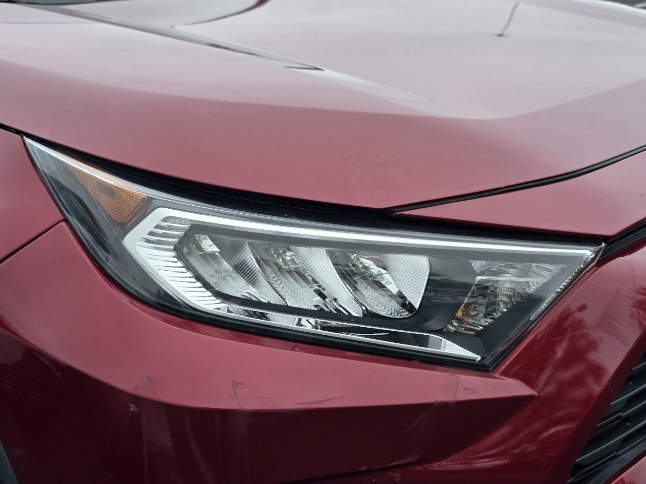 Certified Used 2021 Red Toyota XLE image 19