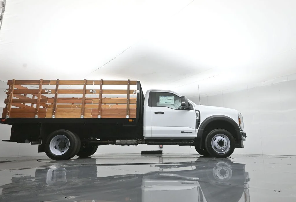 New 2025 White Ford XLT image 43