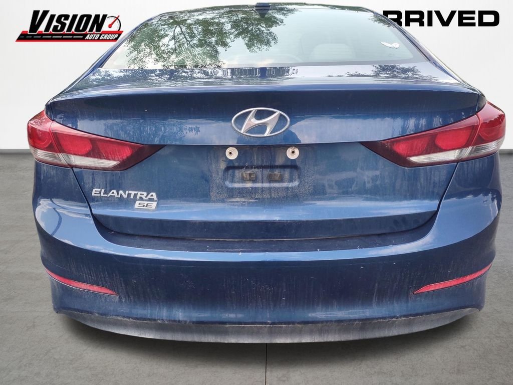 Used 2017 Blue Hyundai SE image 4