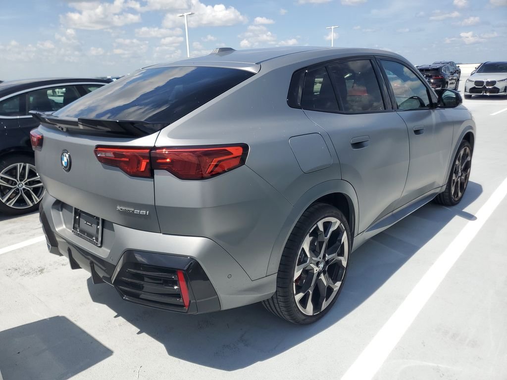 Used 2026 Gray Metallic BMW xDrive28i image 3