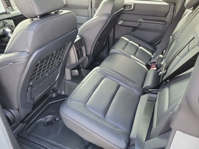 New 2026 White Ford BIG BEND 4 DOOR image 19