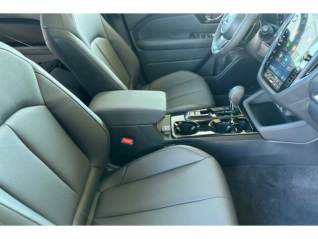 New 2026 DARK MAHOGANY PEARL Subaru Limited image 16