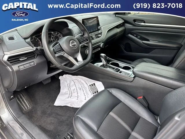 Used 2025 Gray Nissan 2.5 SR image 19
