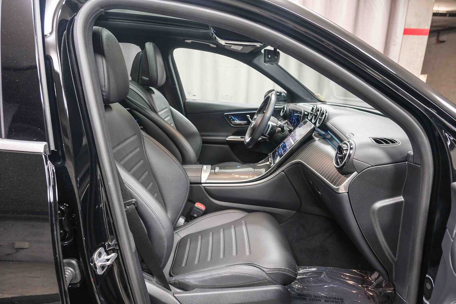 Certified Used 2023 Black Mercedes-Benz GLC 300 image 23