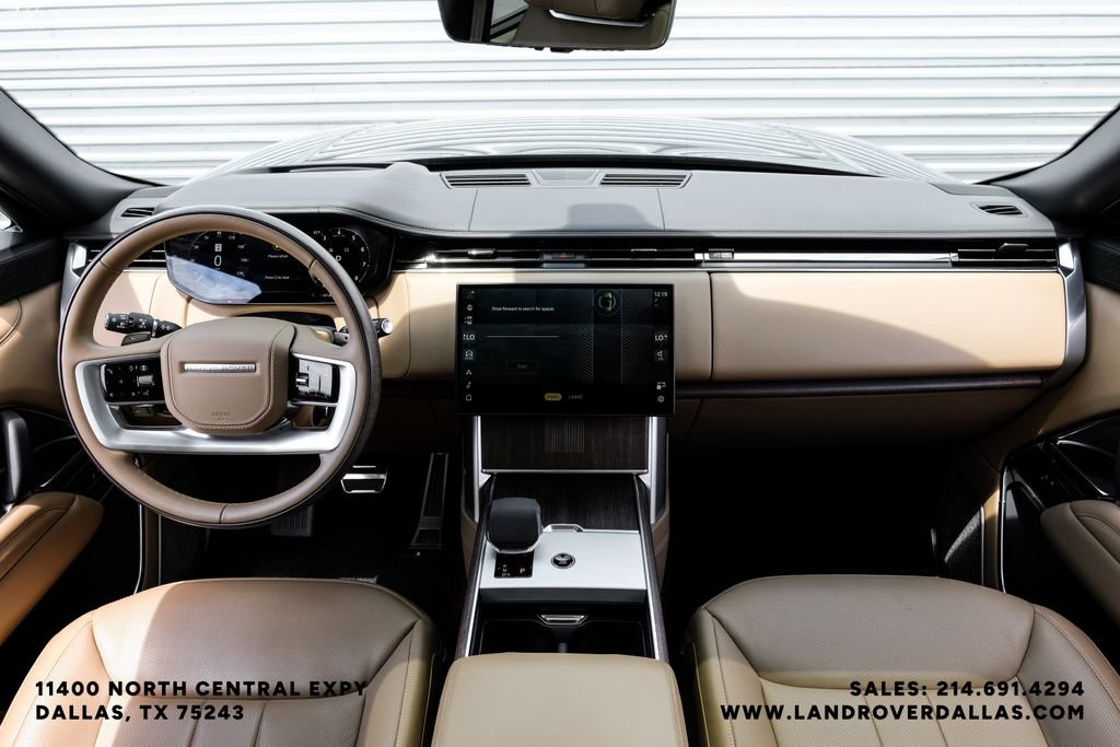 Used 2024 Black Land Rover Autobiography image 13