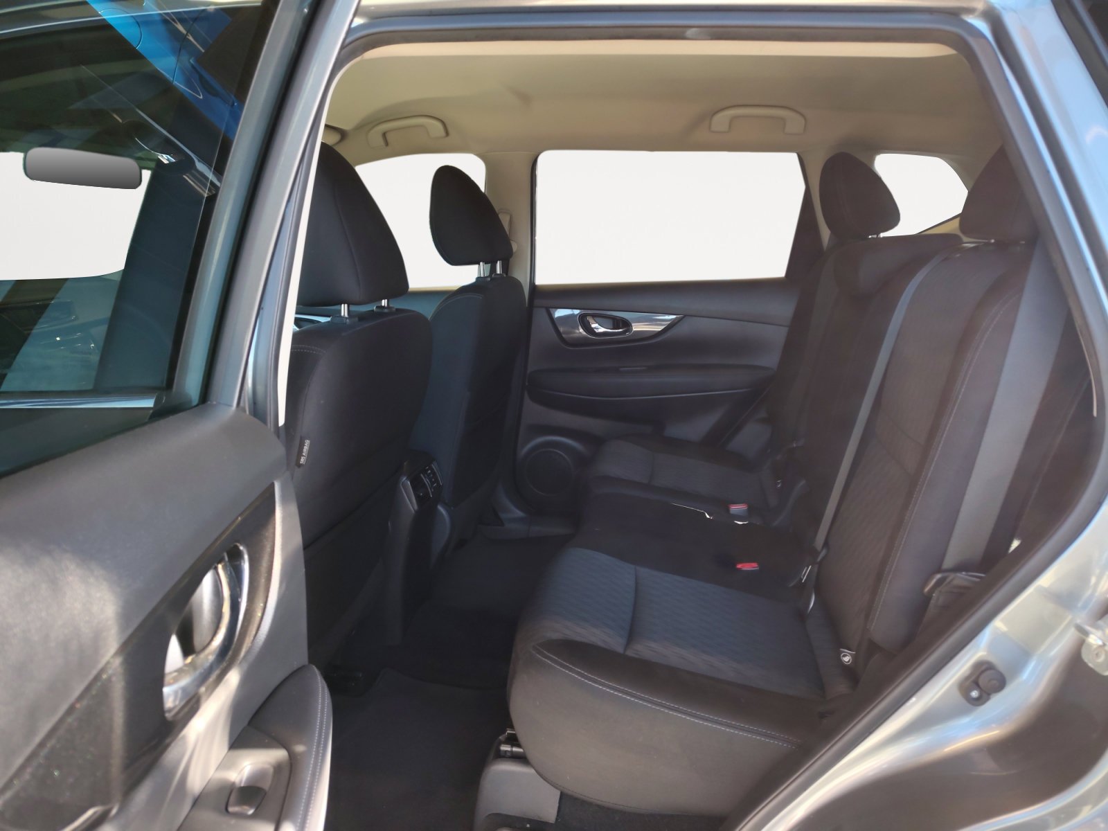 Used 2018 Gun Metallic Nissan SV image 23
