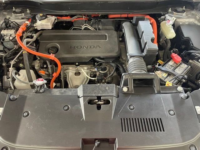 Used 2024  Honda Sport image 29