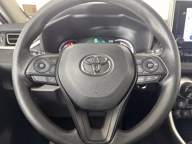 Certified Used 2025 Ice Toyota XLE image 19