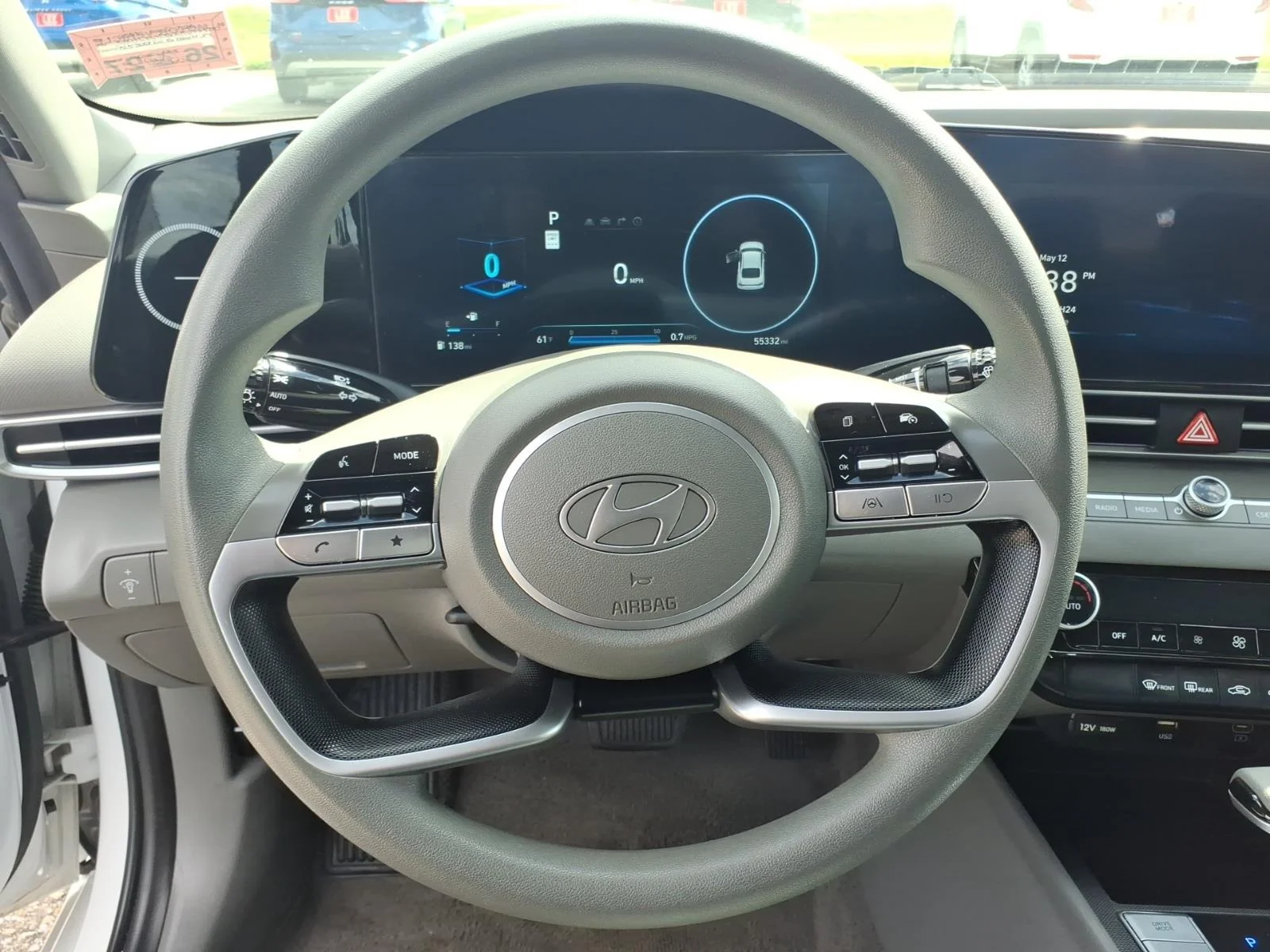 Used 2024 White Hyundai SEL image 19