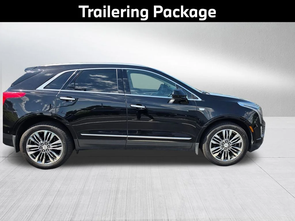 Used 2017 Black Cadillac Premium Luxury image 5