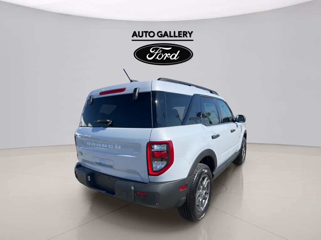 New 2026 Space White Metallic Ford Big Bend® image 5