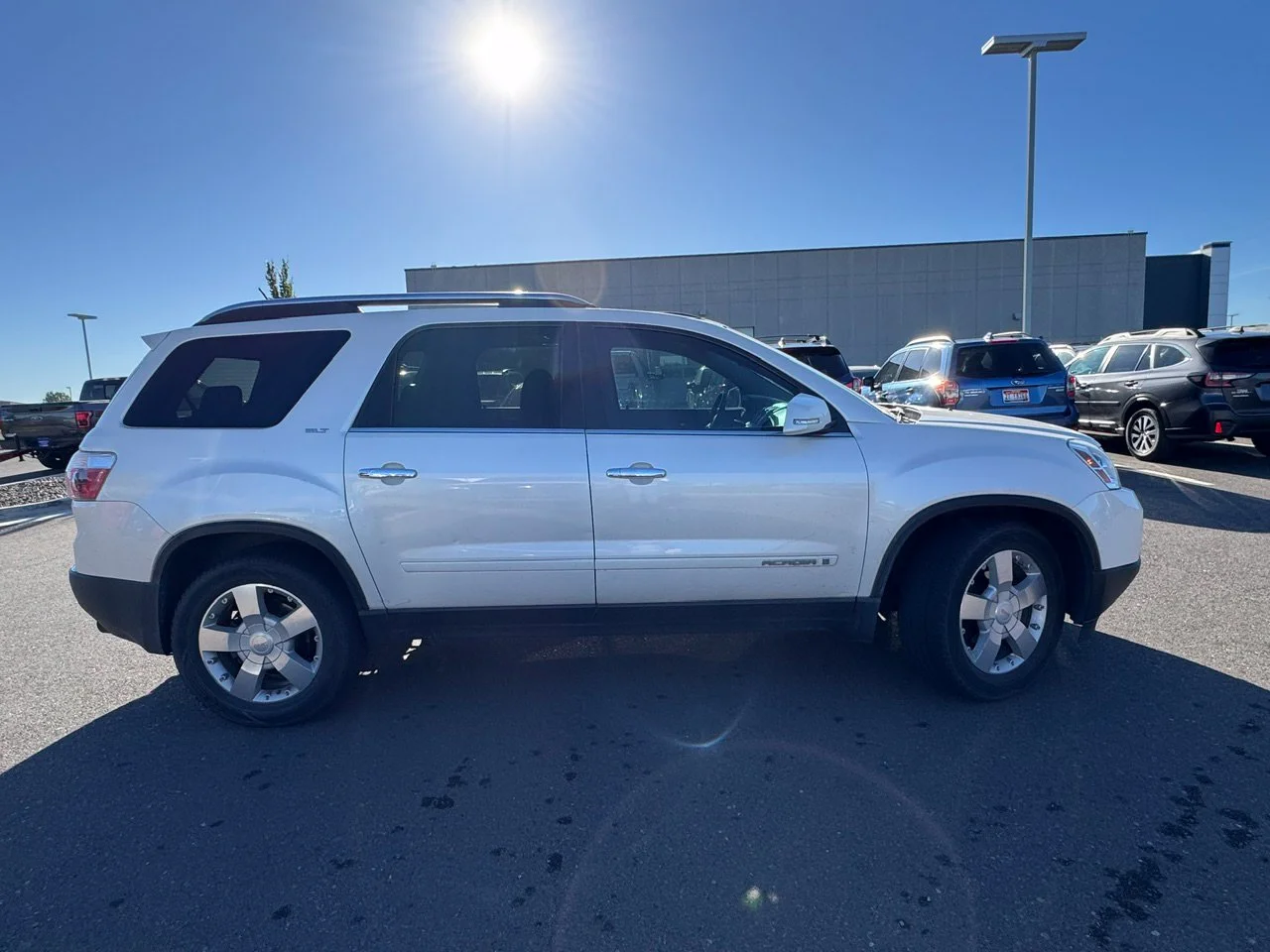Used 2008 White Diamond Tricoat GMC SLT1 image 8