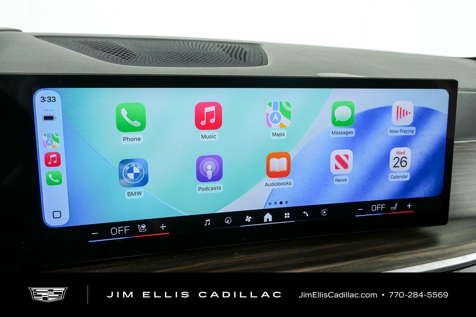 Used 2024 Gray BMW xDrive40i image 16