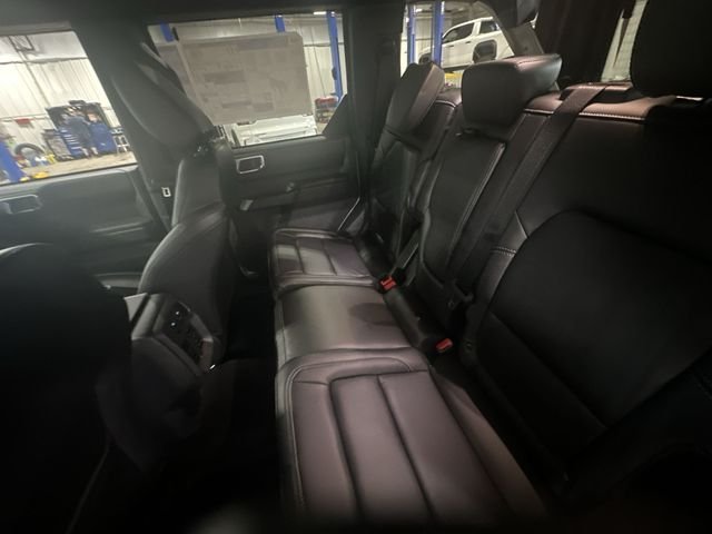 New 2026 Avalanche Gray Ford Outer Banks® image 31