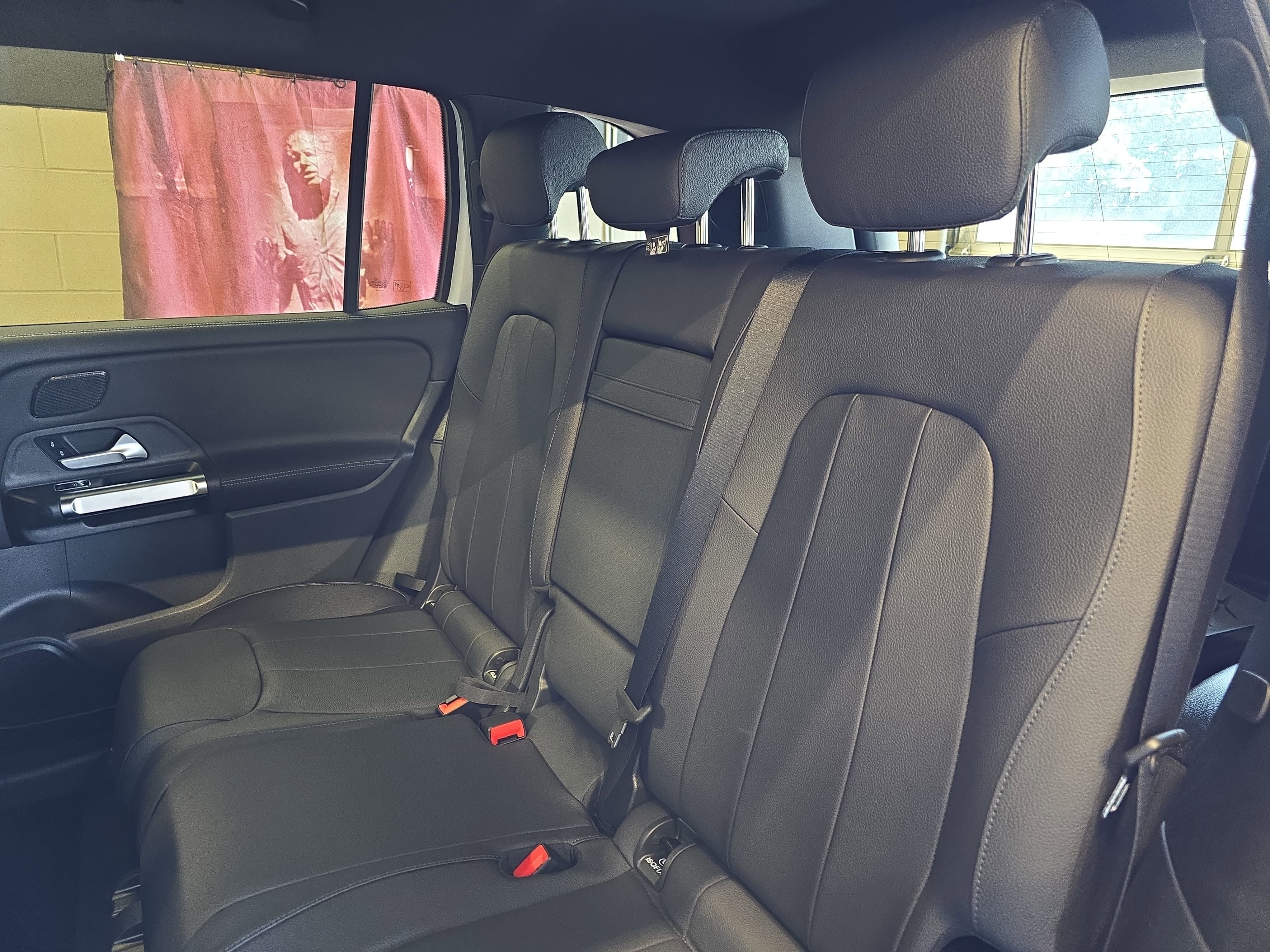 New 2026 Polar White Mercedes-Benz GLB250 image 15