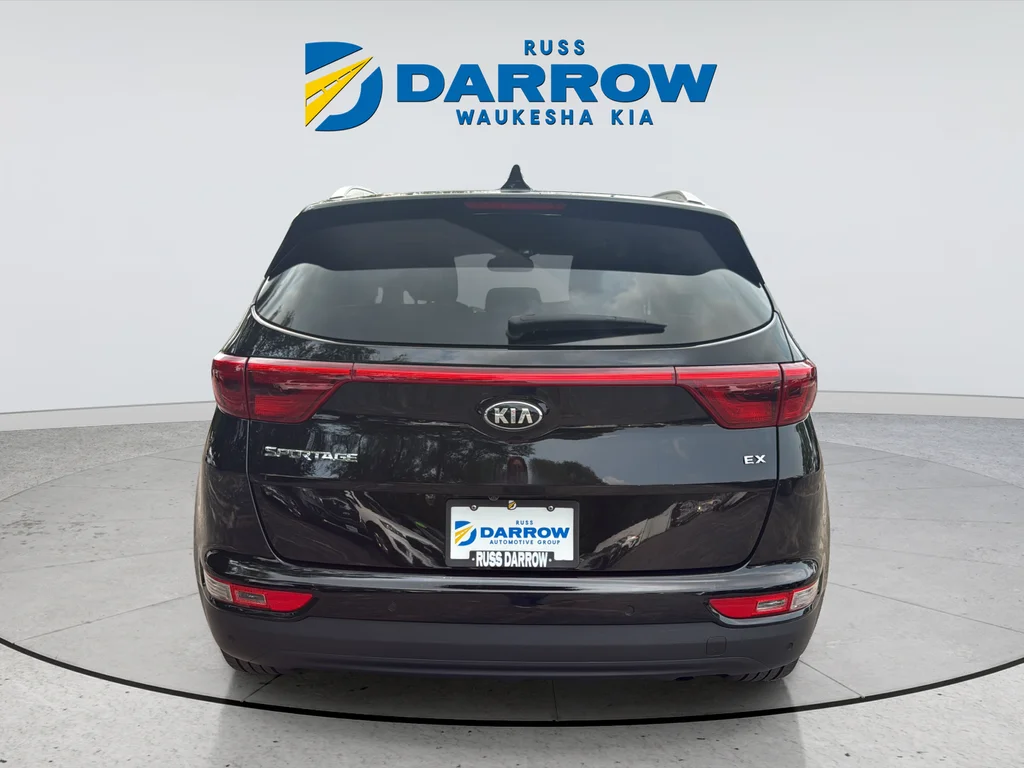 Used 2017 Red Kia EX image 4