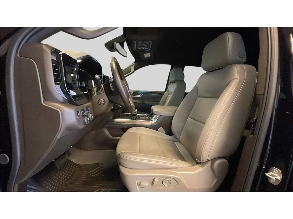 Used 2024 Black Chevrolet LTZ image 12