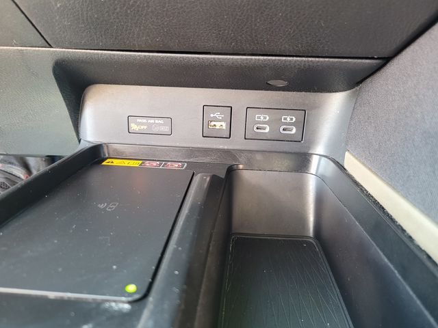 Used 2025  Toyota LE image 25