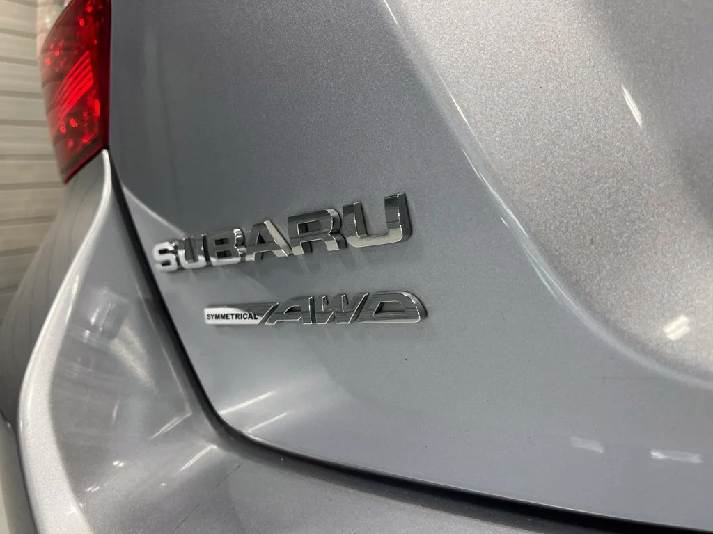 Used 2016 Ice Silver Metallic Subaru 2.0i Sport Premium image 33
