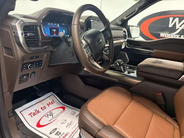 New 2026 Carbonized Gray Metallic Ford King Ranch® image 25