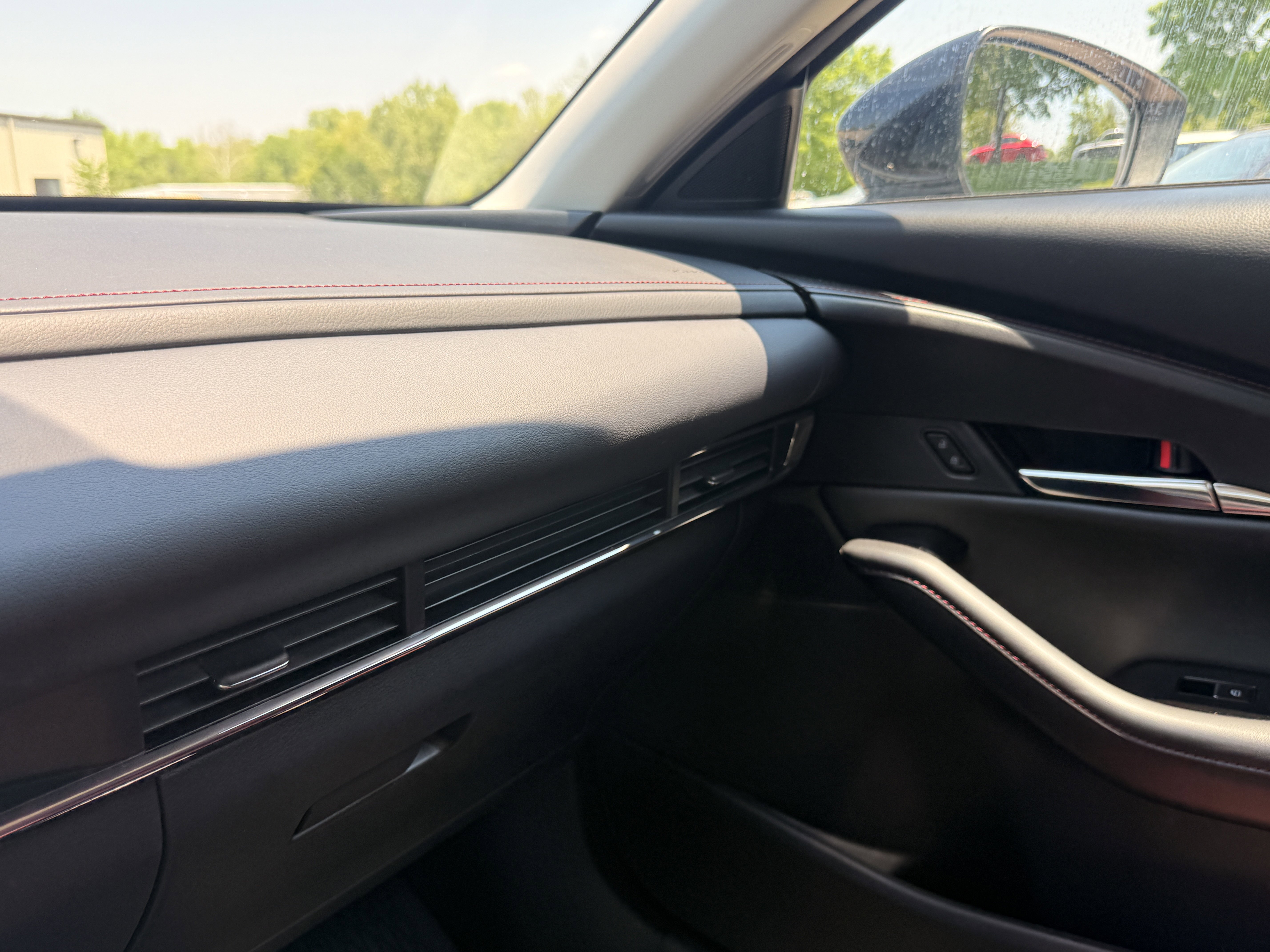 Used 2023 Polymetal Gray Metallic Mazda 2.5 S Carbon Edition image 31
