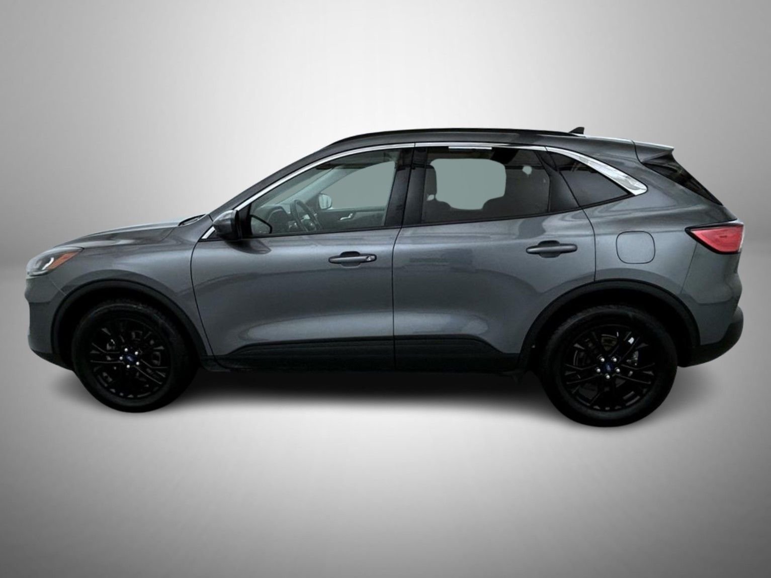 Used 2022 Gray Ford SEL image 8
