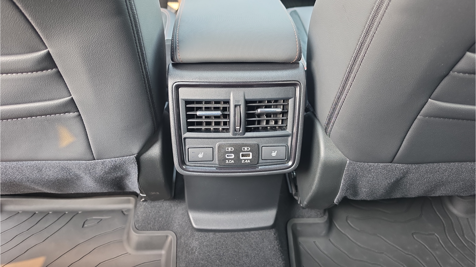 Used 2025 Pearl Subaru Touring image 19
