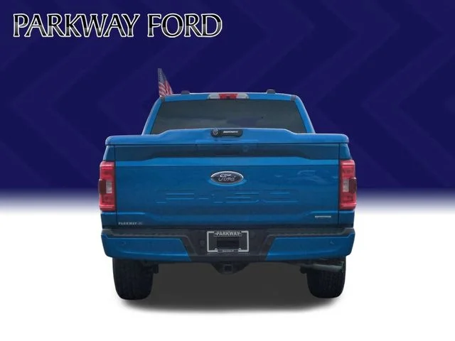 Used 2021 Blue Ford XLT image 4