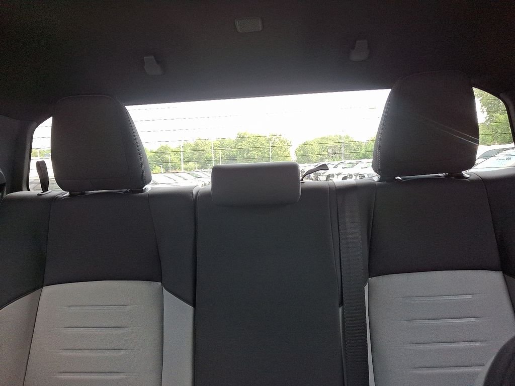 2025 Toyota Tacoma TRD Off Road - Photo 13