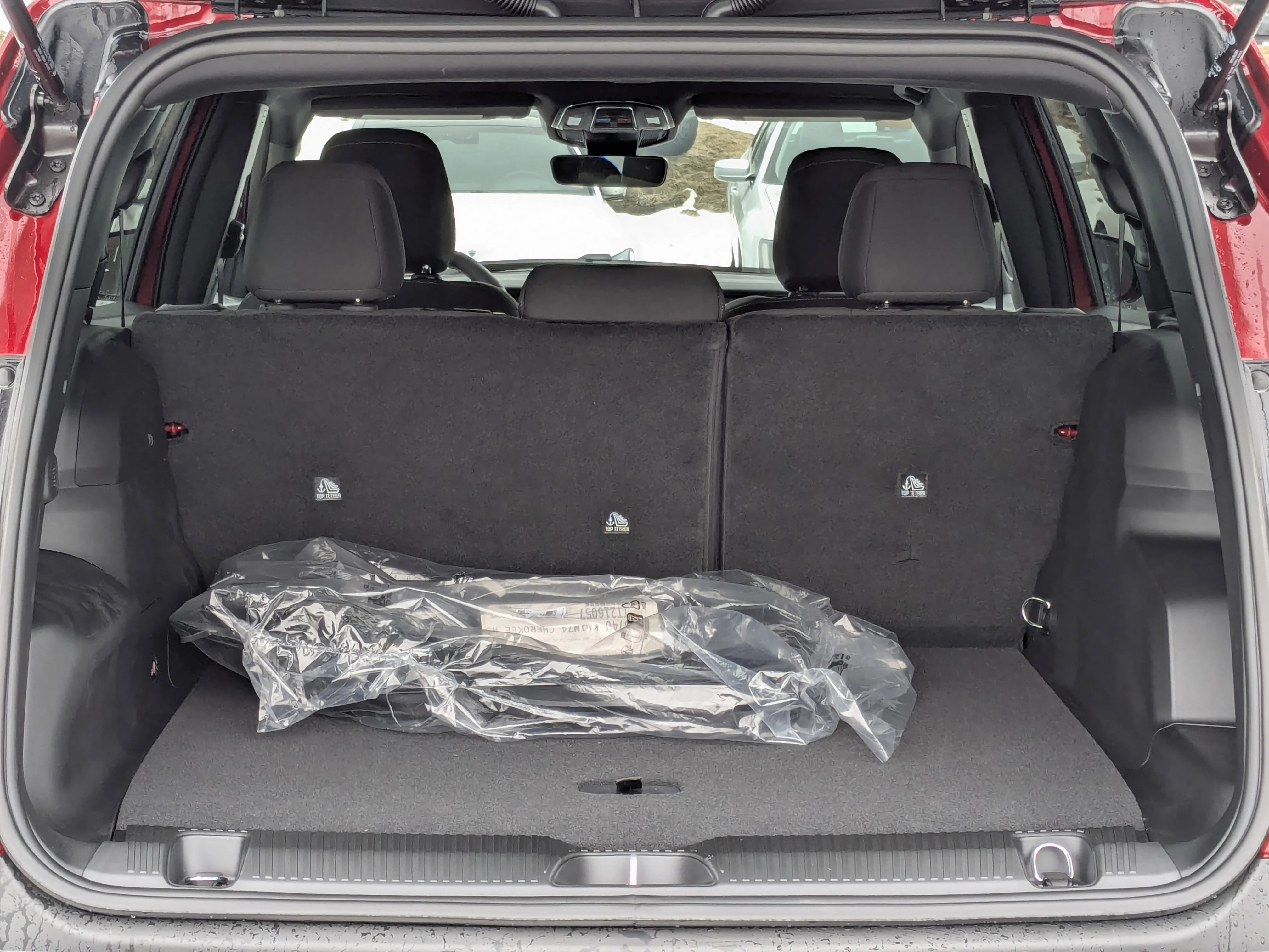 New 2026 Red Jeep Laredo - - 1.6L Turbo Hybrid - 12.3 Uconnect 5 Display - Selec-Terrain System - Active Driving Assi image 29