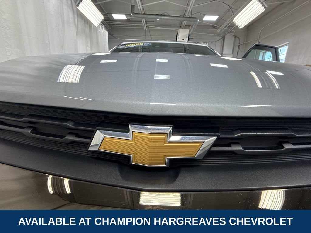 Used 2023 Sterling Gray Metallic Chevrolet ACTIV image 39