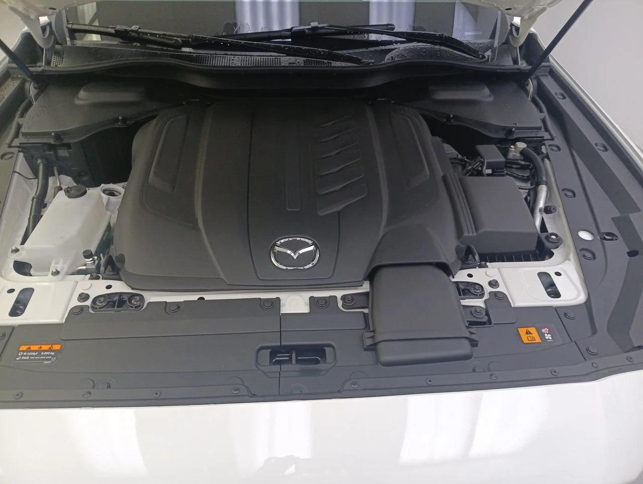 New 2026 ARCTIC WHITE Mazda S Premium Plus image 33