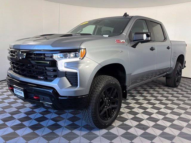 New 2026 Sterling Gray Metallic Chevrolet LT Trail Boss image 2