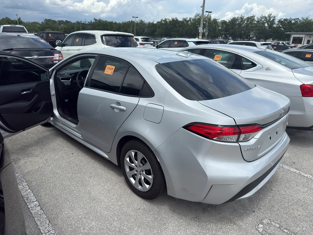 Used 2021 Classic Silver Metallic Toyota LE image 3