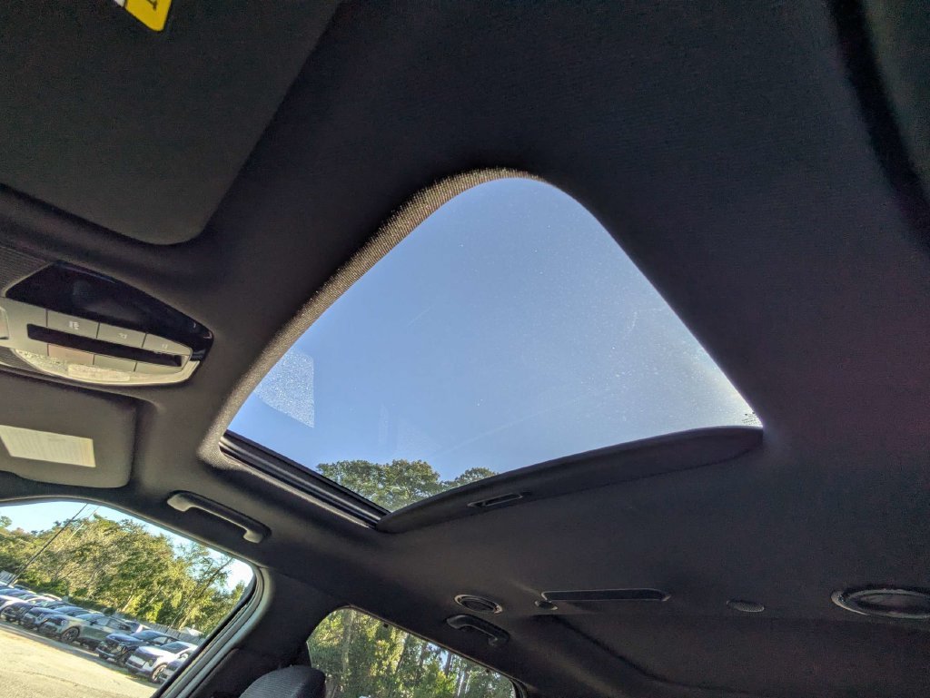 New 2027 Ebony Black Kia SX image 23
