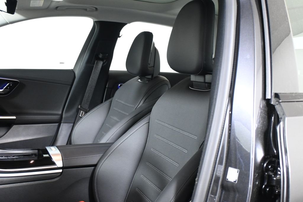 Used 2026 Graphite Grey Metallic Mercedes-Benz C 300 image 13