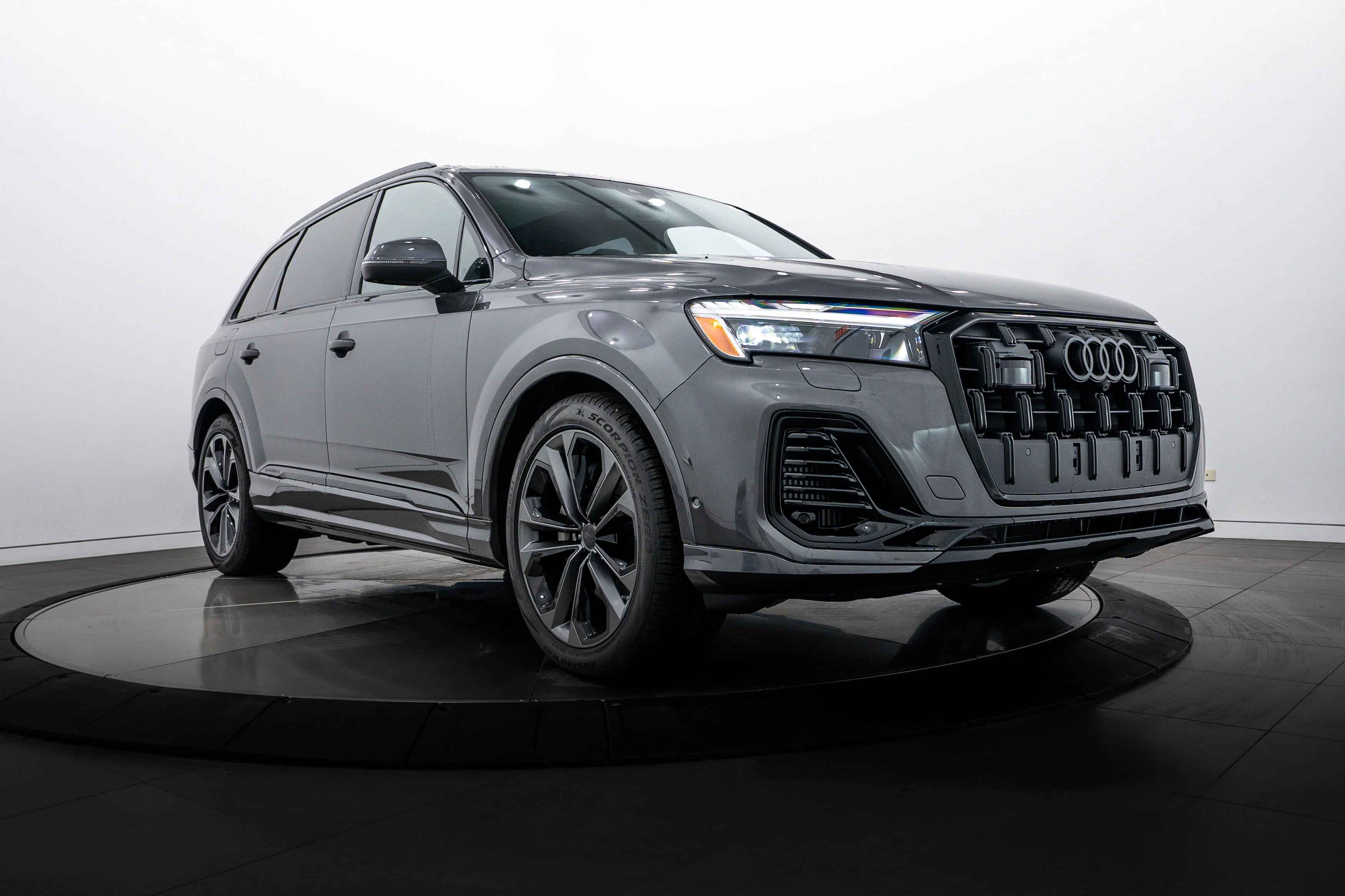 2026 Audi Q7 55 Premium Plus quattro Tiptronic's photo