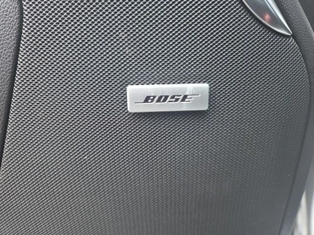 Used 2021 White Frost Tri-Coat GMC Denali image 33