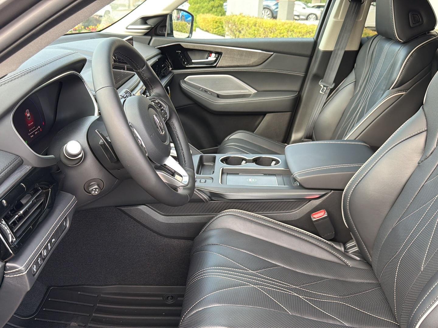 New 2026 Liquid Carbon Metallic Acura SH-AWD w/Advance image 32