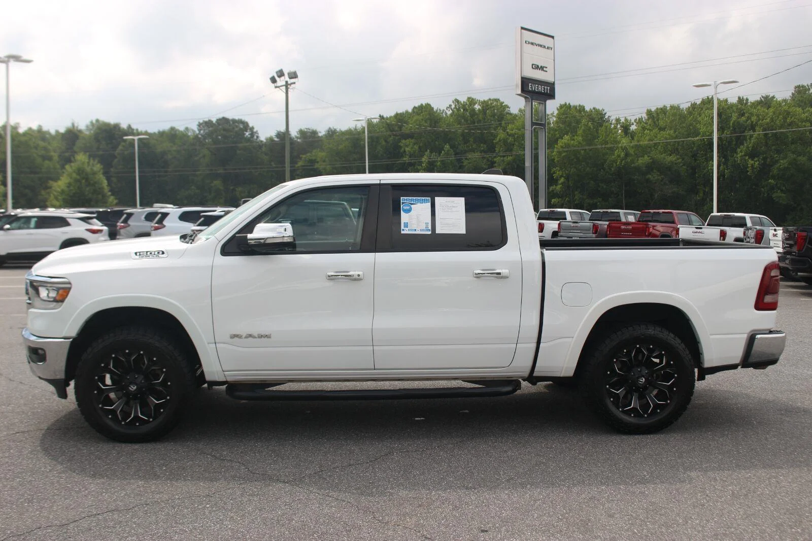 Used 2020 White Ram Laramie image 4