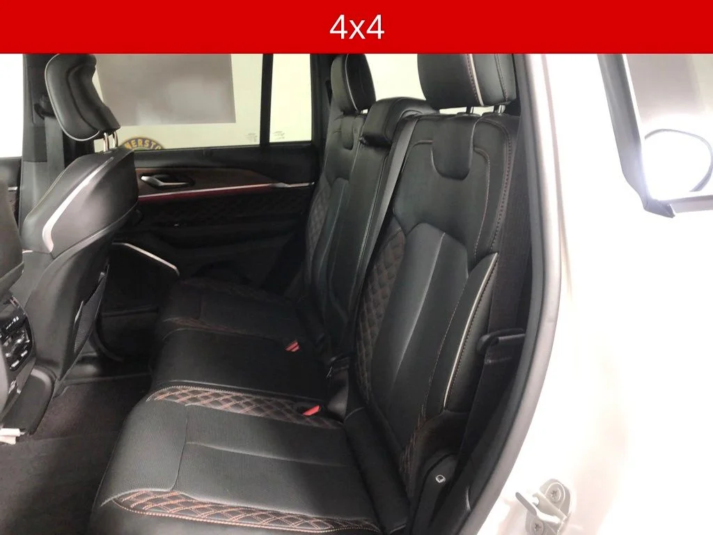 Used 2023 White Jeep Summit image 14