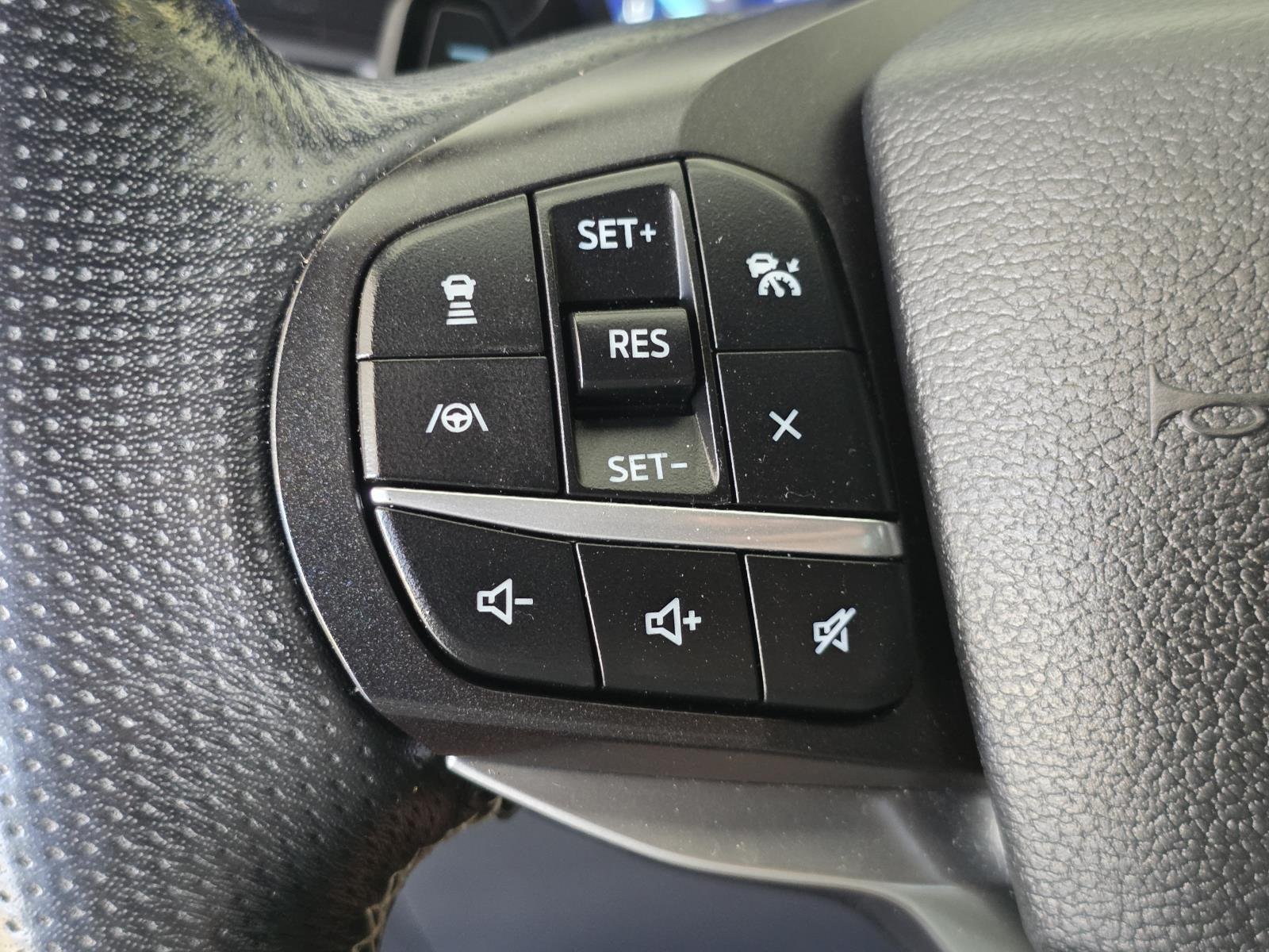 2020 Ford Explorer ST - Photo 34