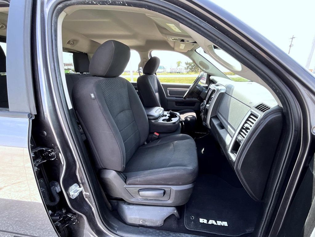 2019 RAM Ram 1500 Classic Warlock - Photo 16