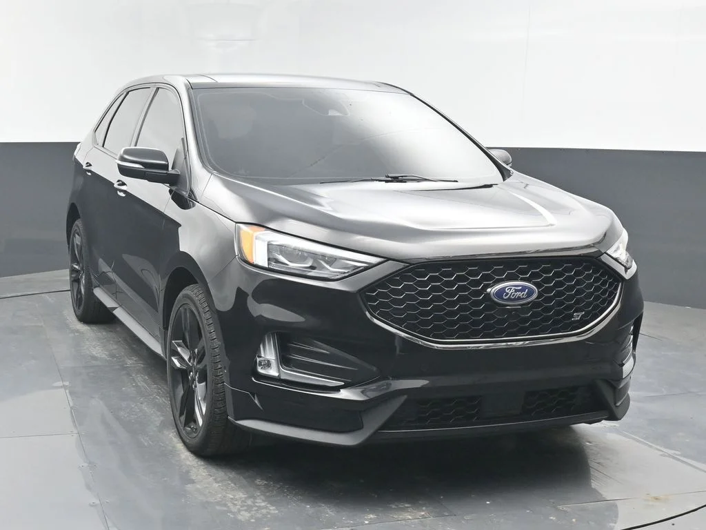 Used 2022 Black Ford ST image 26