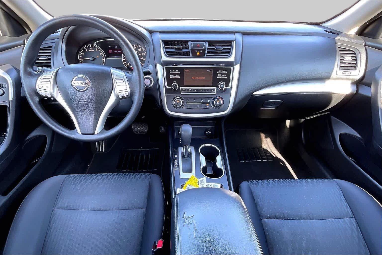 Used 2018 Super Black Nissan 2.5 S image 14