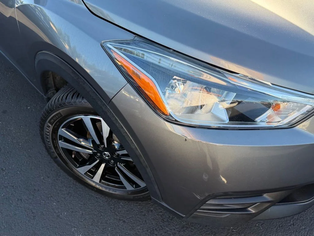 Used 2019 Nissan Kicks SV with VIN 3N1CP5CU9KL478432 for sale in Kirkland, WA