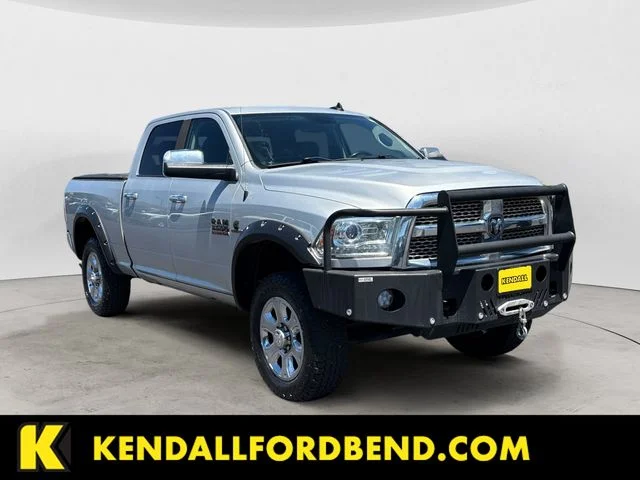 Used 2016 Bright Silver Clearcoat Metallic Ram Laramie image 3