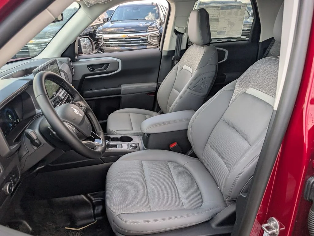 New 2026 Ruby Red Metallic Tinted Clearcoat Ford Badlands® image 6