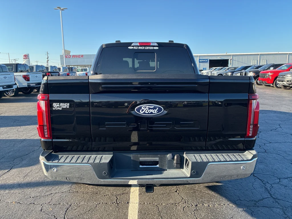 Used 2024 Agate Black Metallic Ford LARIAT image 6